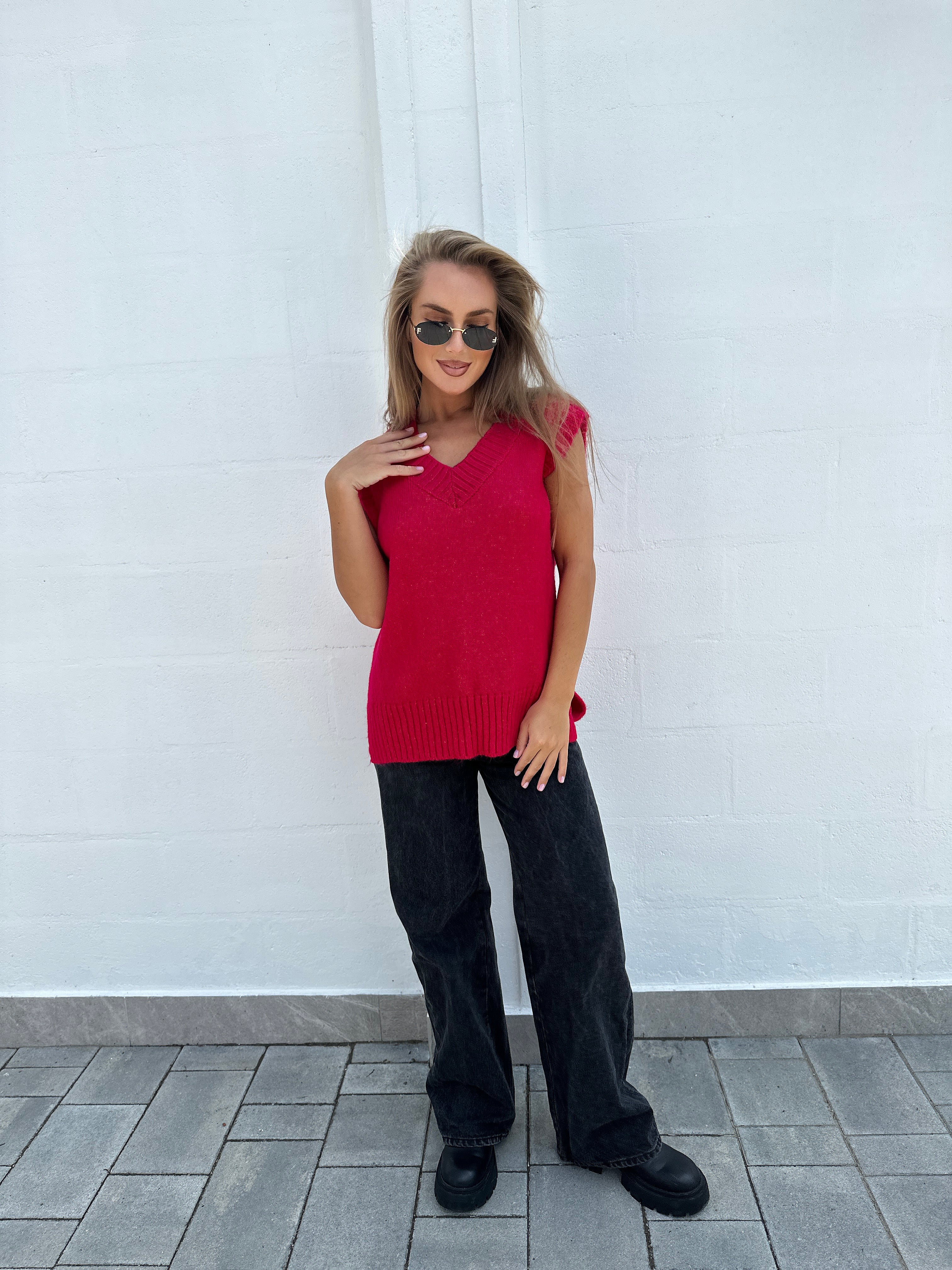 Dámská pletená vesta bez rukávů