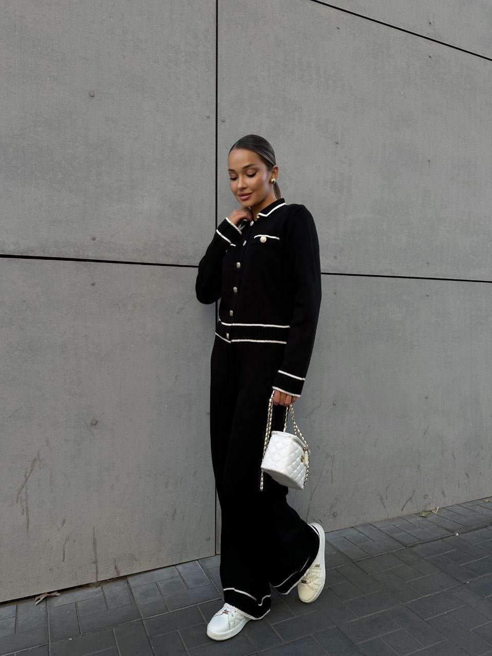 Stylový klasický komplet