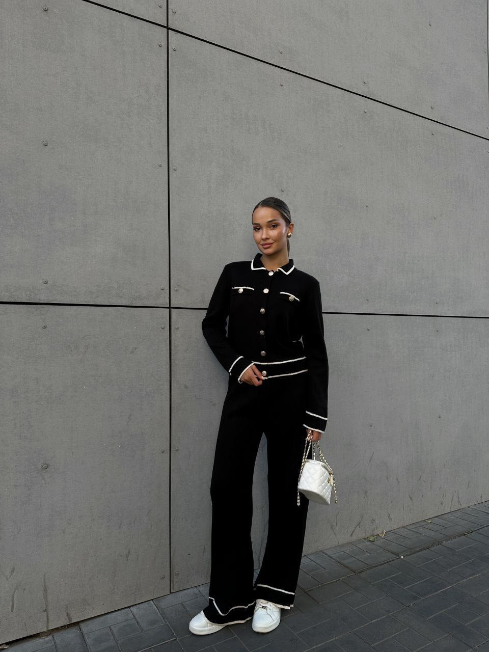 Stylový klasický komplet