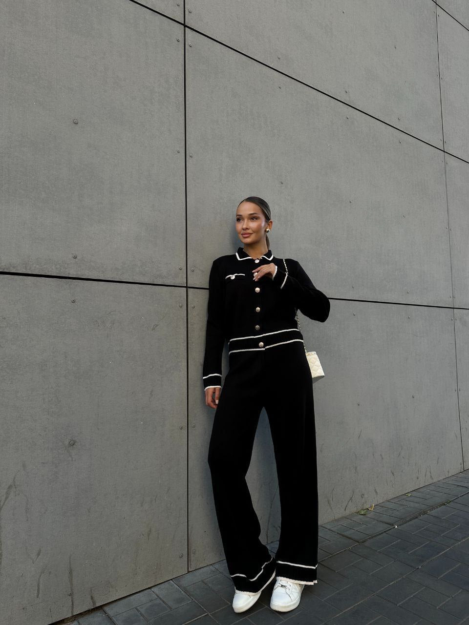 Stylový klasický komplet