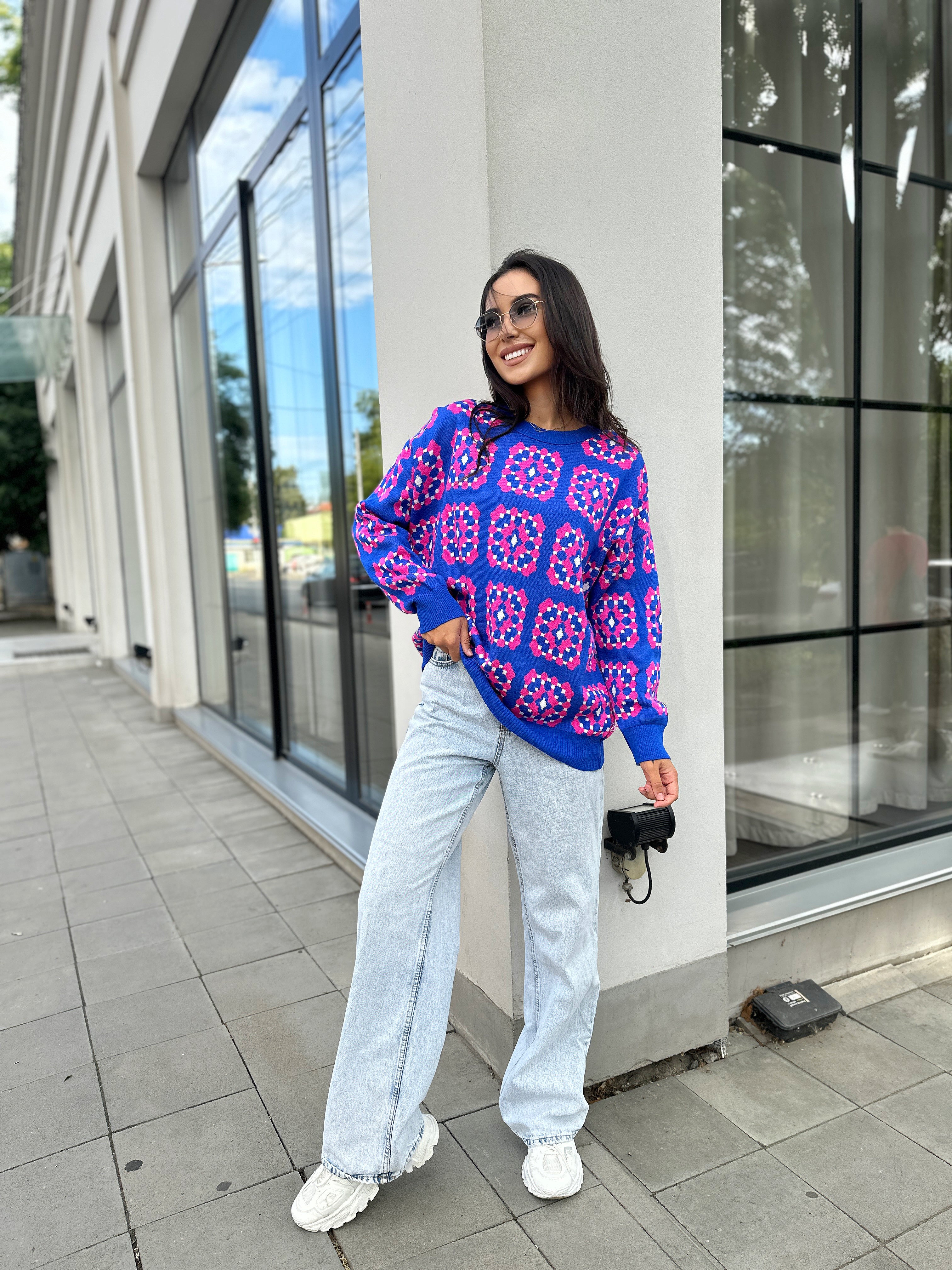 Svetr – tunika s elegantním vzorem