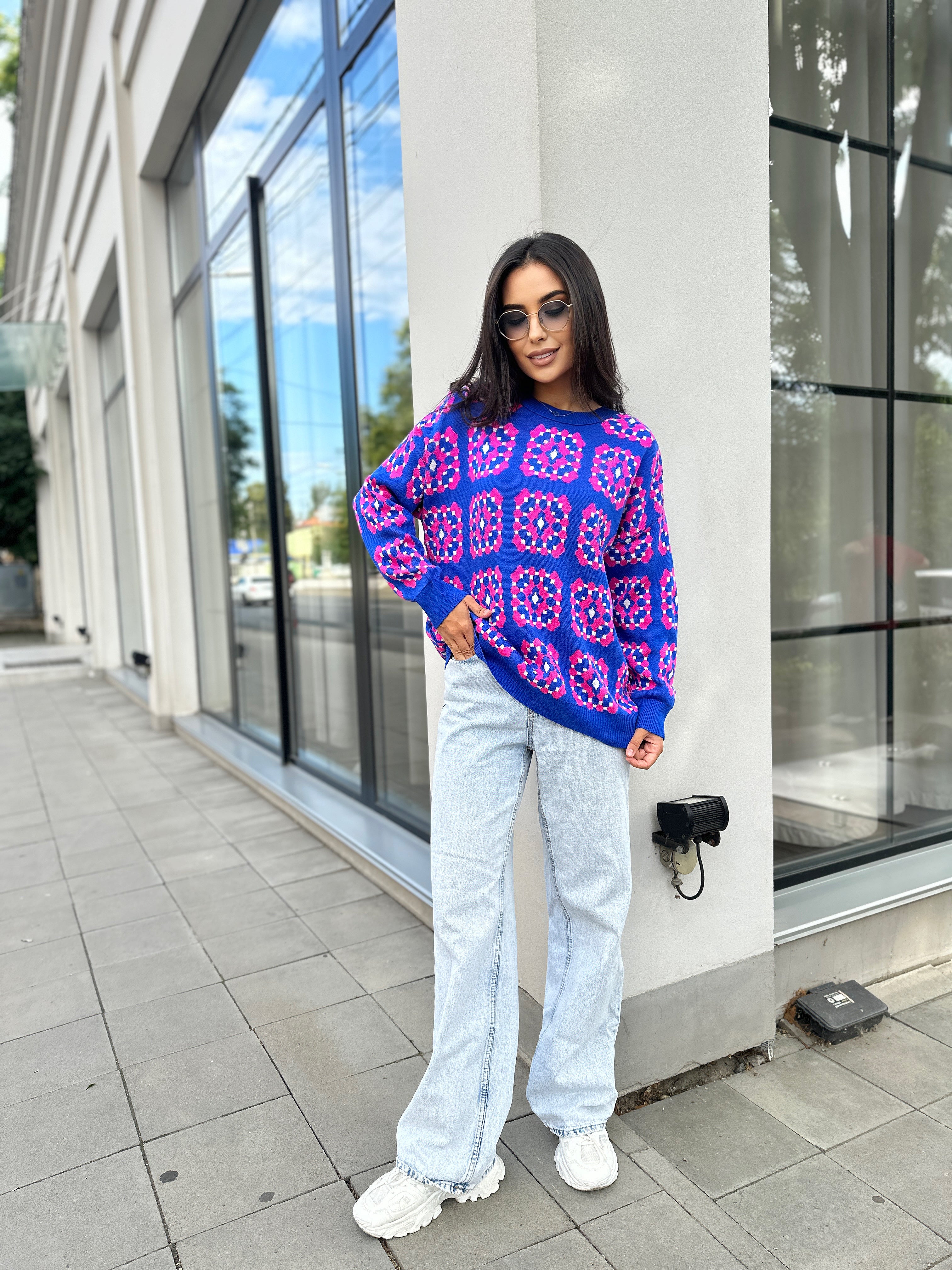 Svetr – tunika s elegantním vzorem