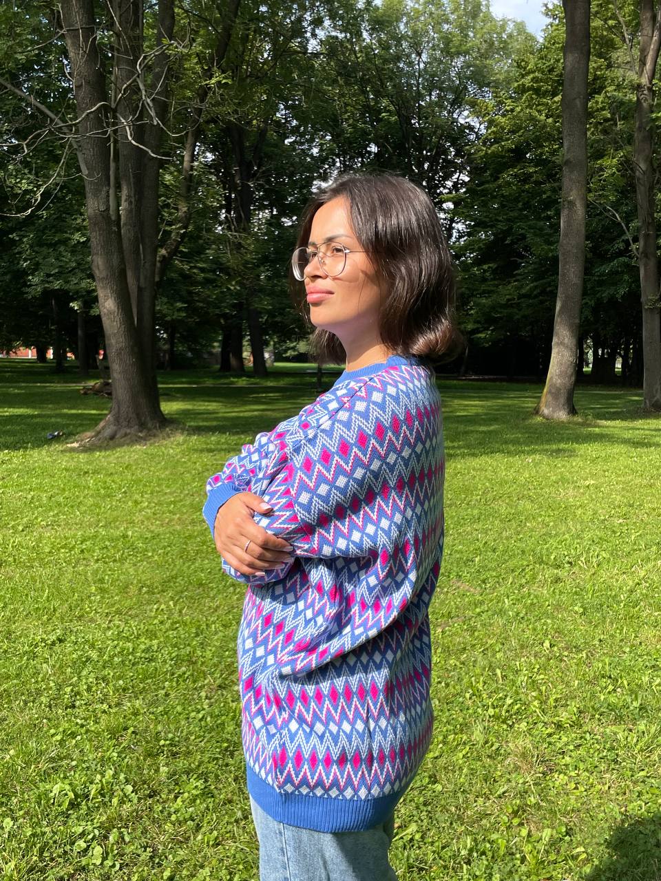 Elegantní svetr–tunika s velmi pěkným vzorem