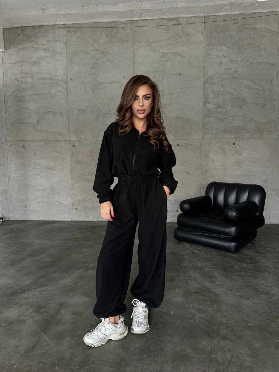 Teplý overal na zimu – pohodlný a moderní střih