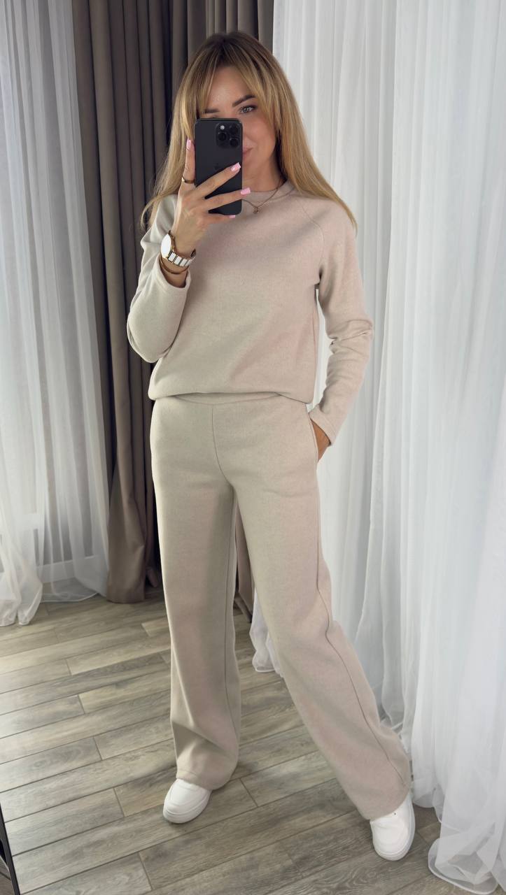 Dámská Stylová souprava