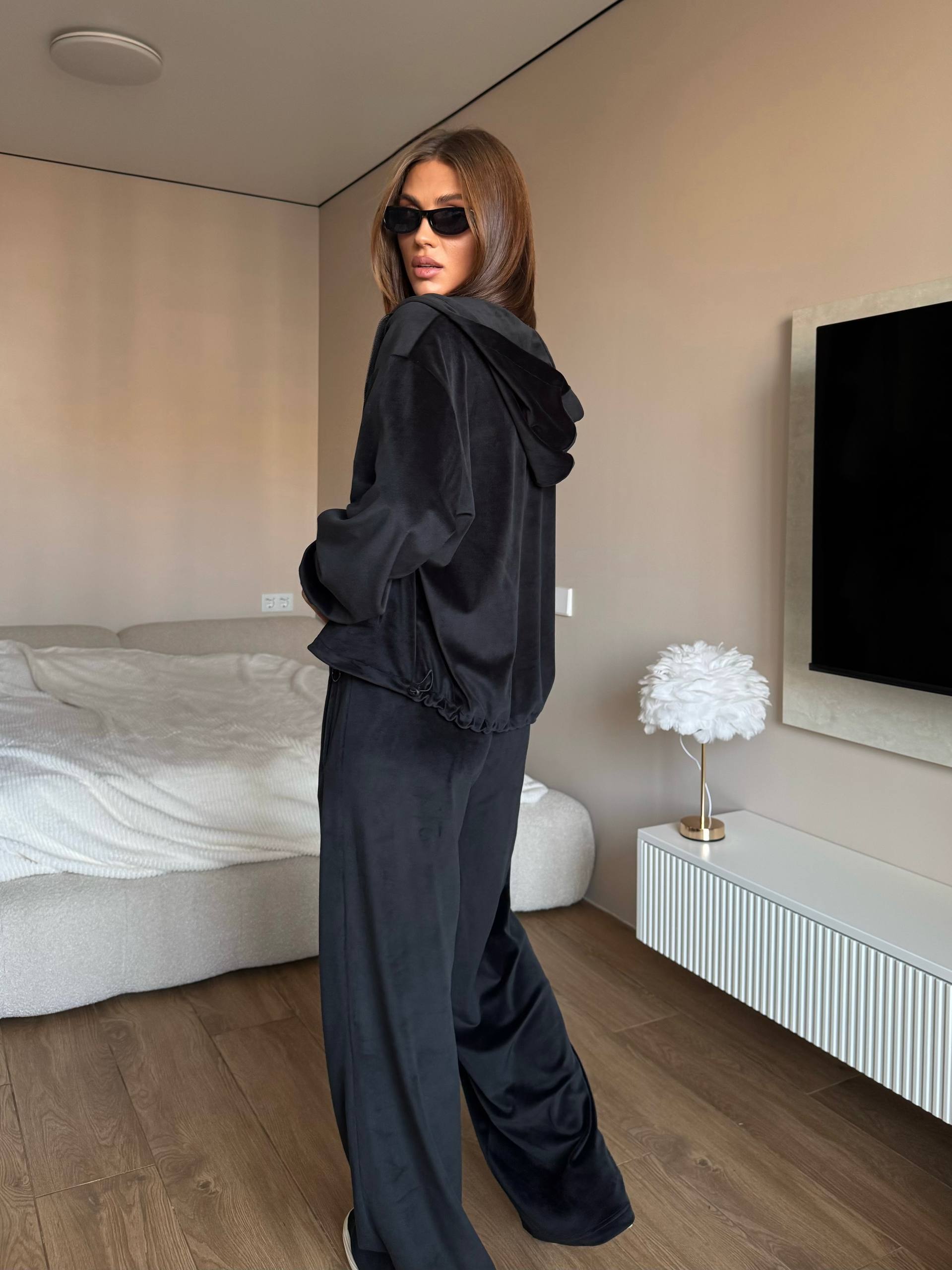 Stylový komplet trojka (mikina + top + kalhoty)