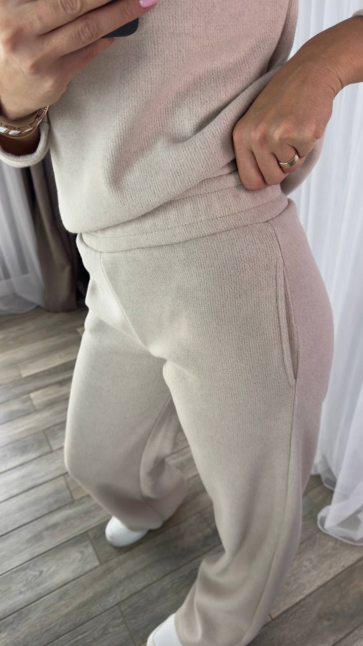 Dámská Stylová souprava