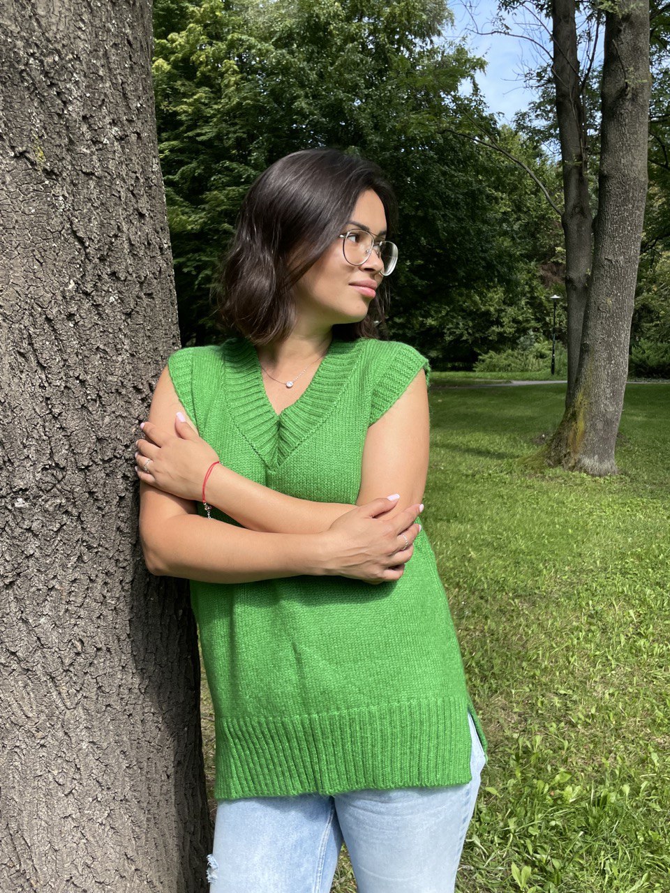 Dámská pletená vesta bez rukávů