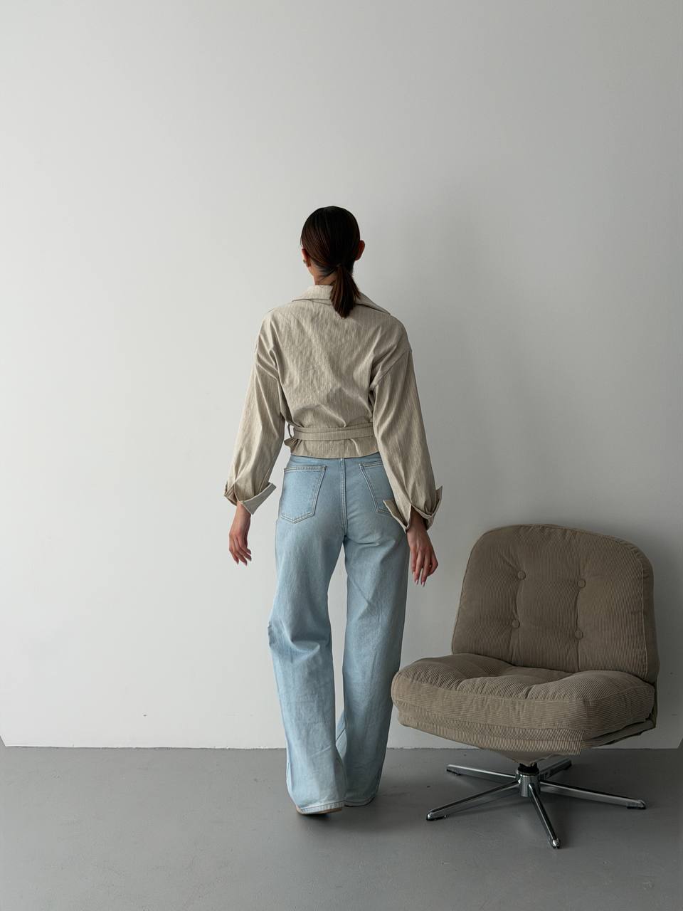 Zkrácená košile s trendy vzory – perfektní kousek, který oživí každý podzimní outfit. ✨