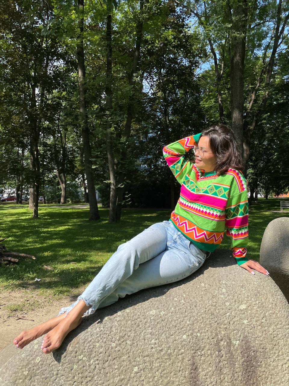 Dámský světlý svetr z měkkého a příjemného materiálu