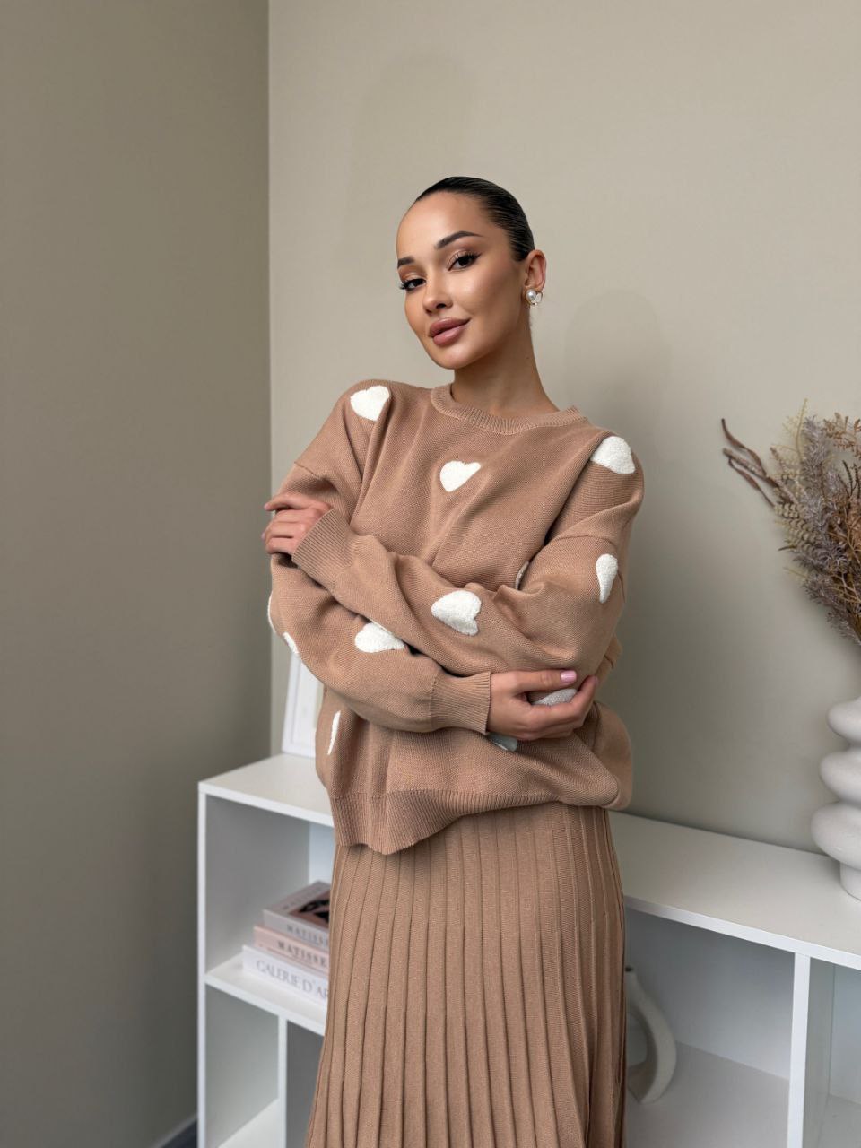 Dámský komplet – svetr a plisovaná sukně