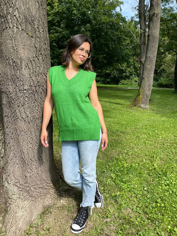 Dámská pletená vesta bez rukávů