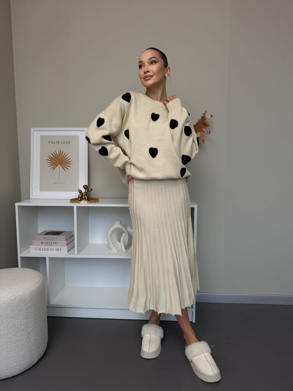 Dámský komplet – svetr a plisovaná sukně