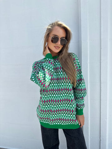 Elegantní svetr–tunika s velmi pěkným vzorem