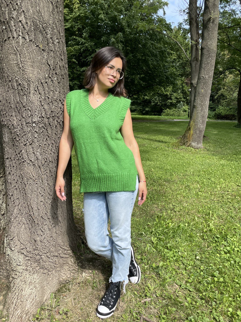 Dámská pletená vesta bez rukávů