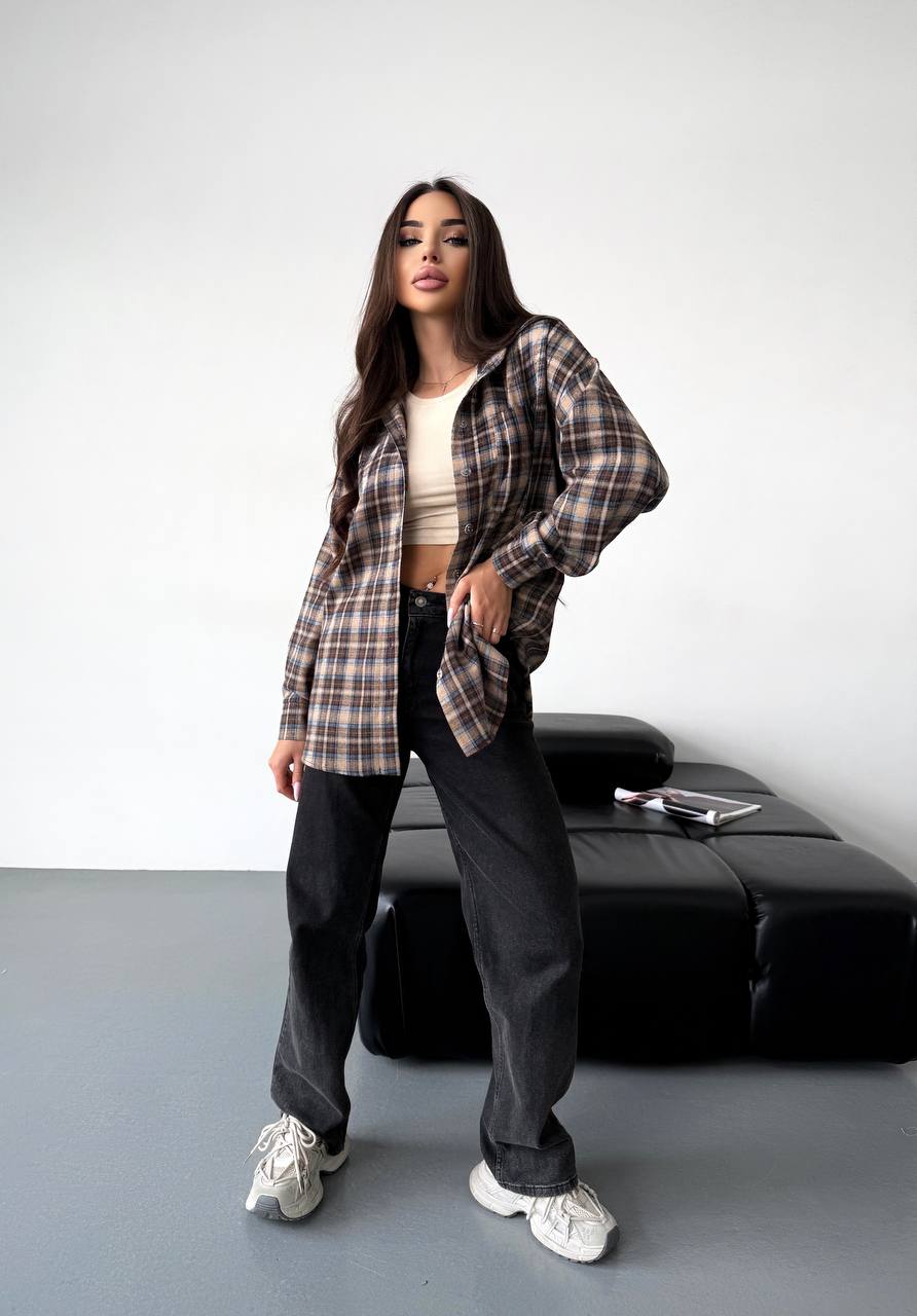Stylová kostkovaná košile s volným střihem