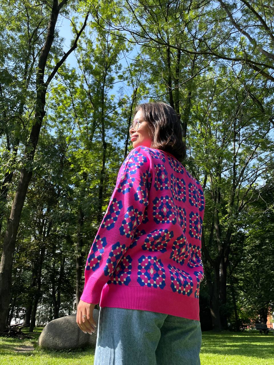 Svetr – tunika s elegantním vzorem