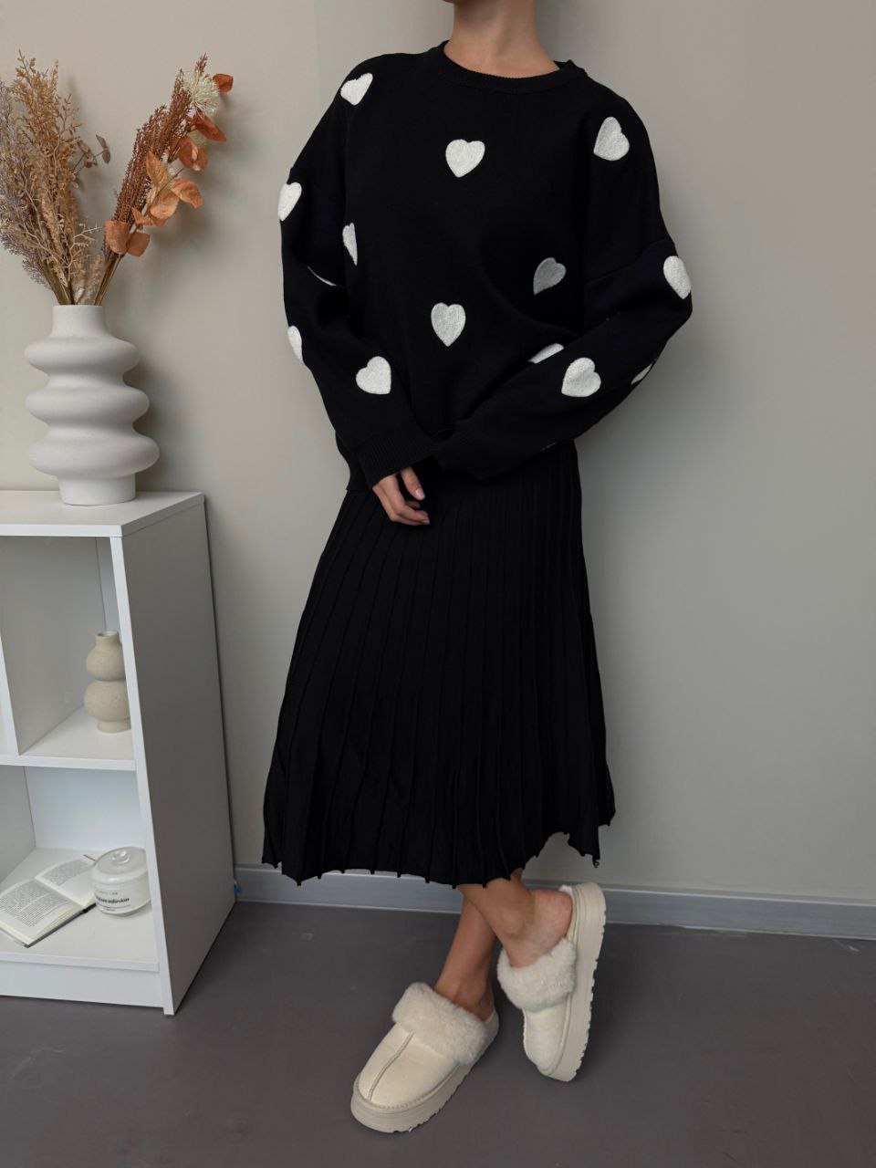 Dámský komplet – svetr a plisovaná sukně